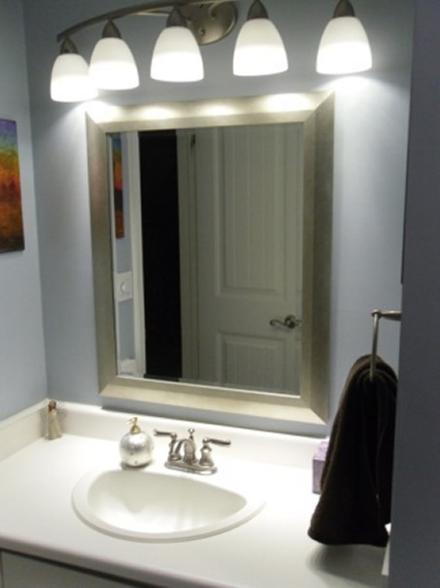 Light Bulbs For Bathroom Mirror Image Of Bathroom And Closet