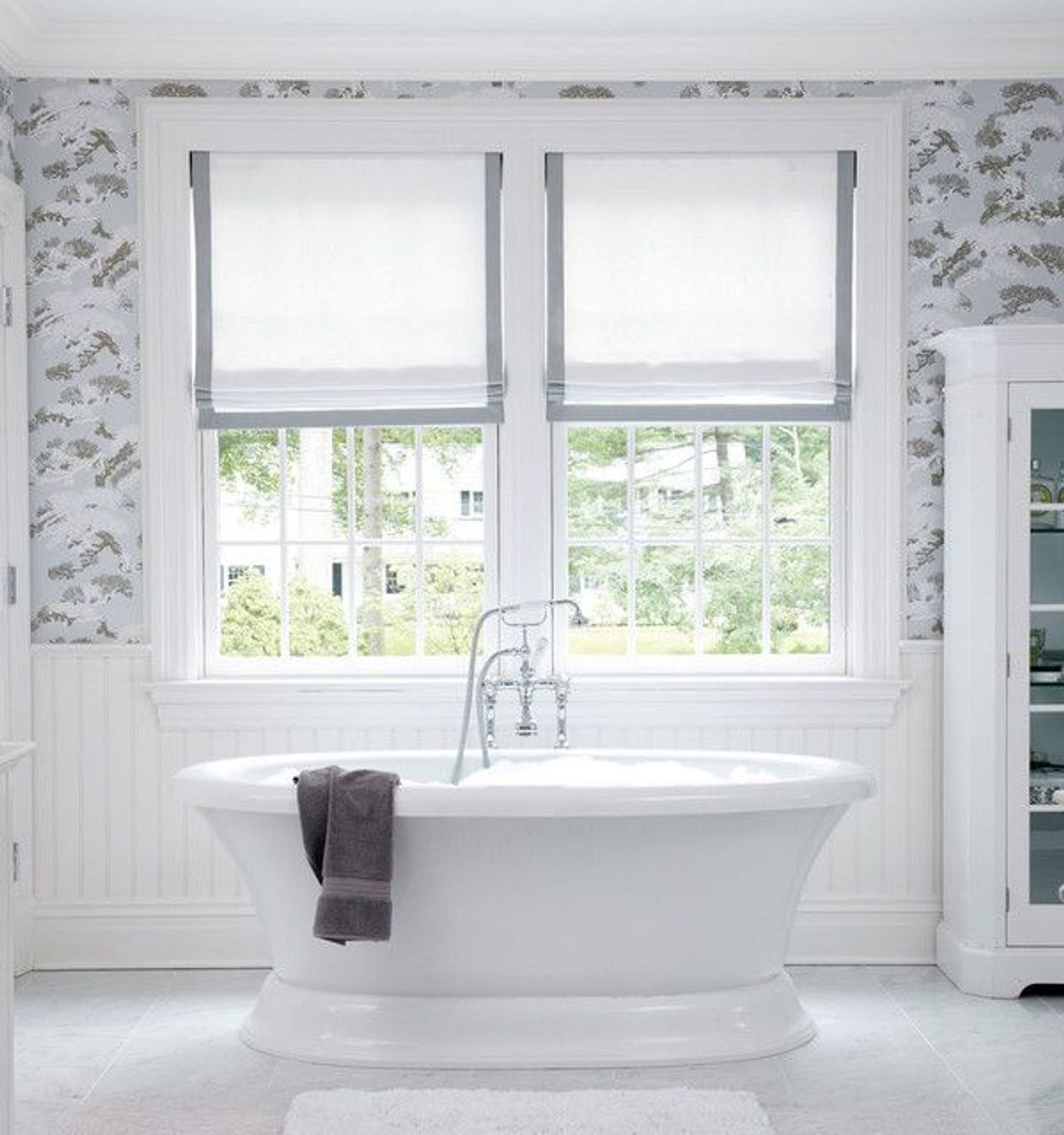 23 Bathroom Window Ideas That Will Blow Your Mind