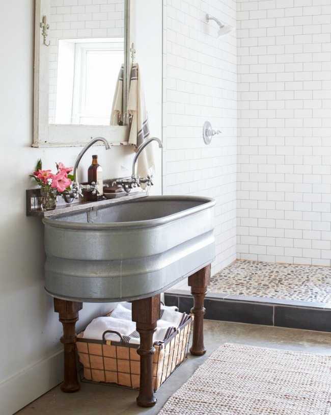 22 Amazing Country Bathroom Ideas For Your Next Restyle
