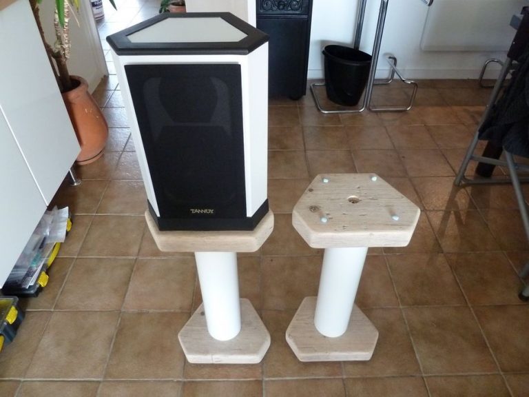 hairpin speaker stand