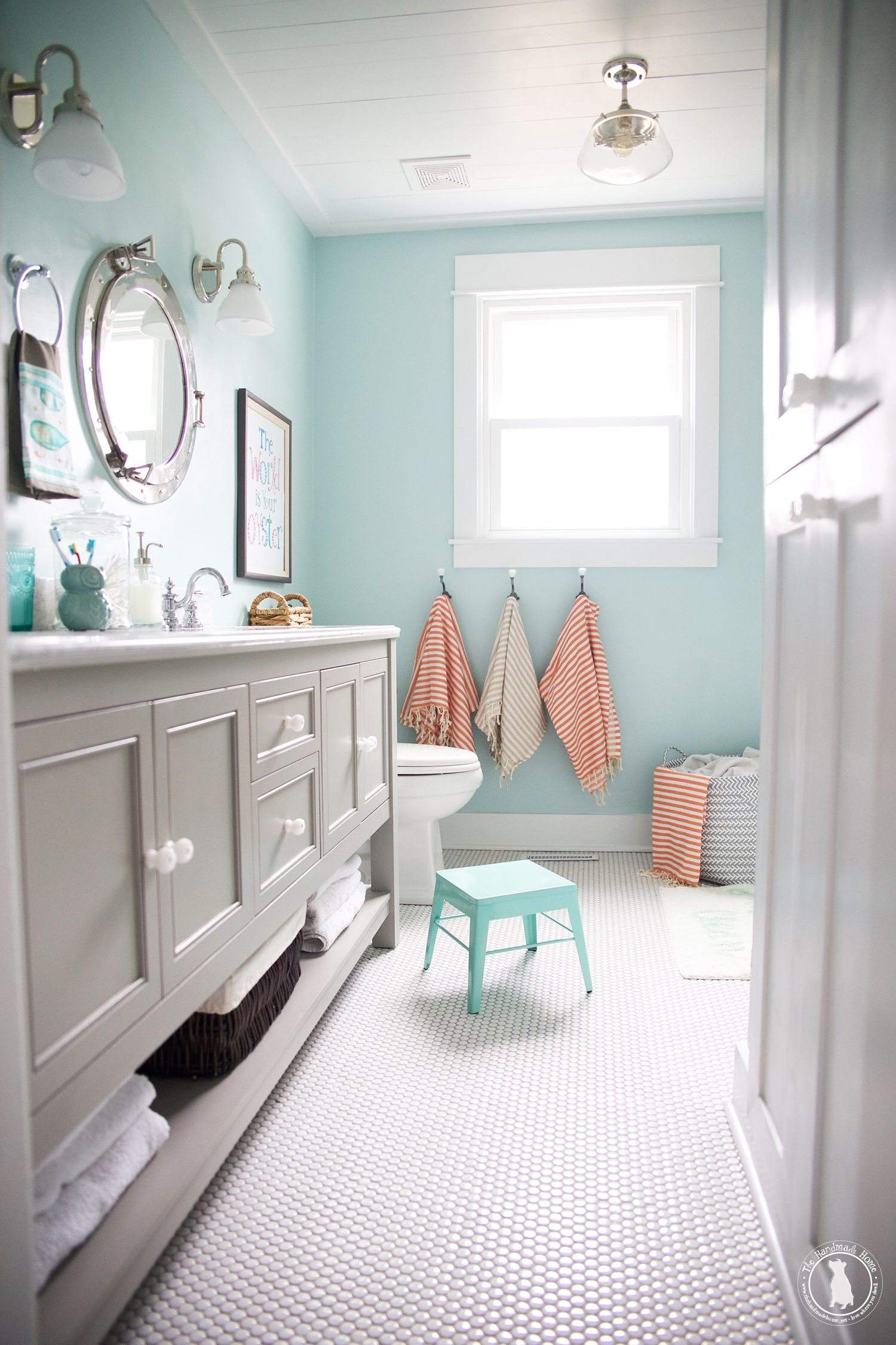 23 Creative Kid’s Bathroom Ideas for Your Project