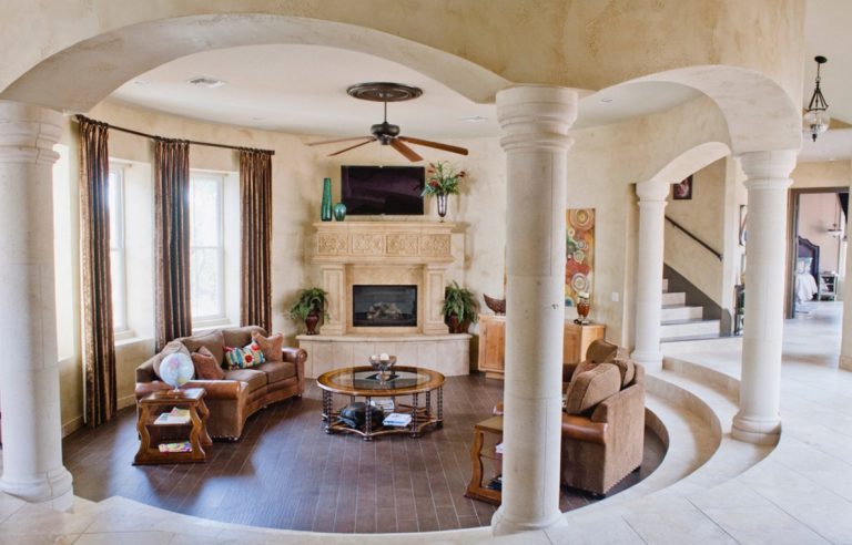 18 Magnificent Sunken Living Room Ideas You Can Copy